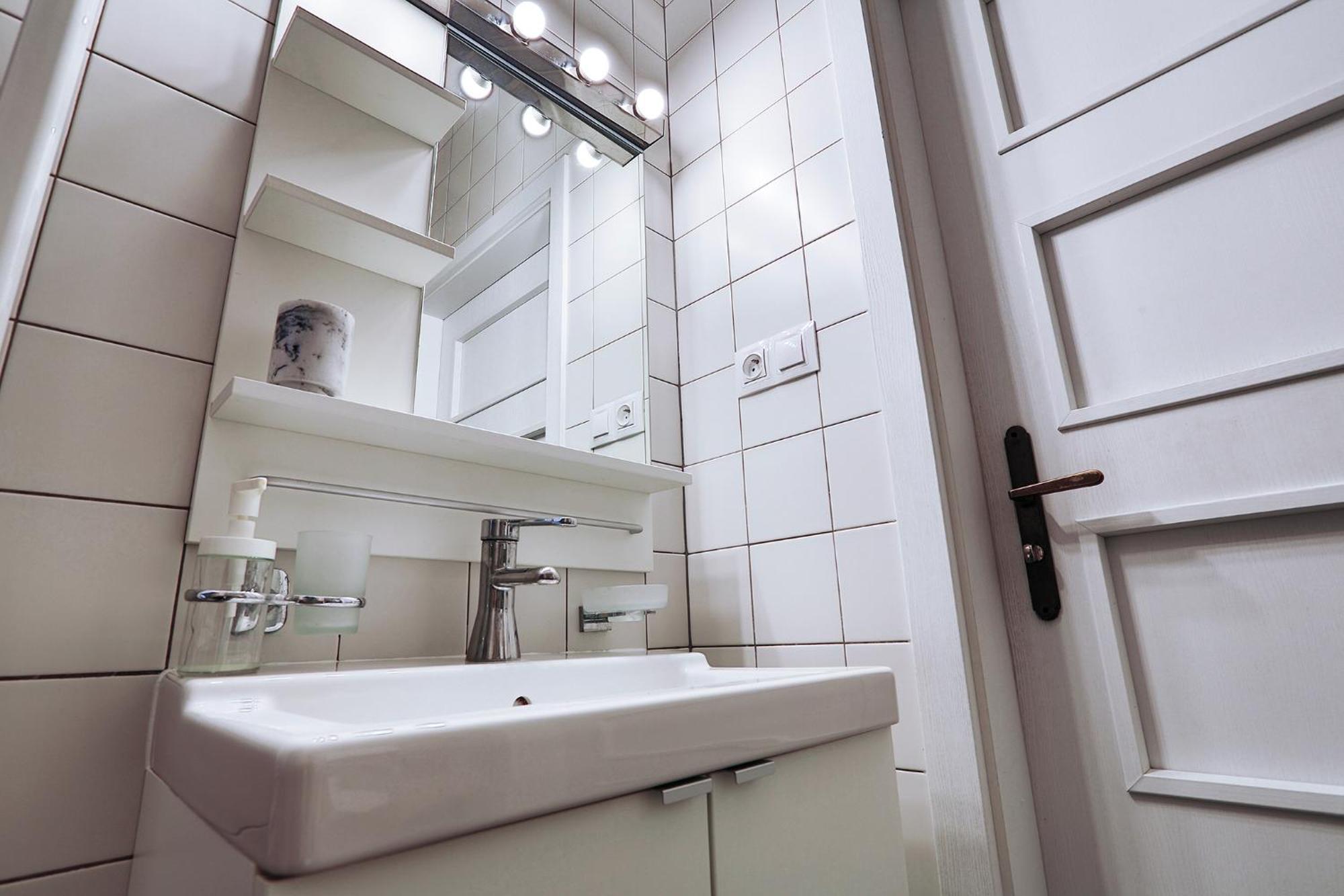 Two-Bedroom Haven In The Old Town プラハ エクステリア 写真