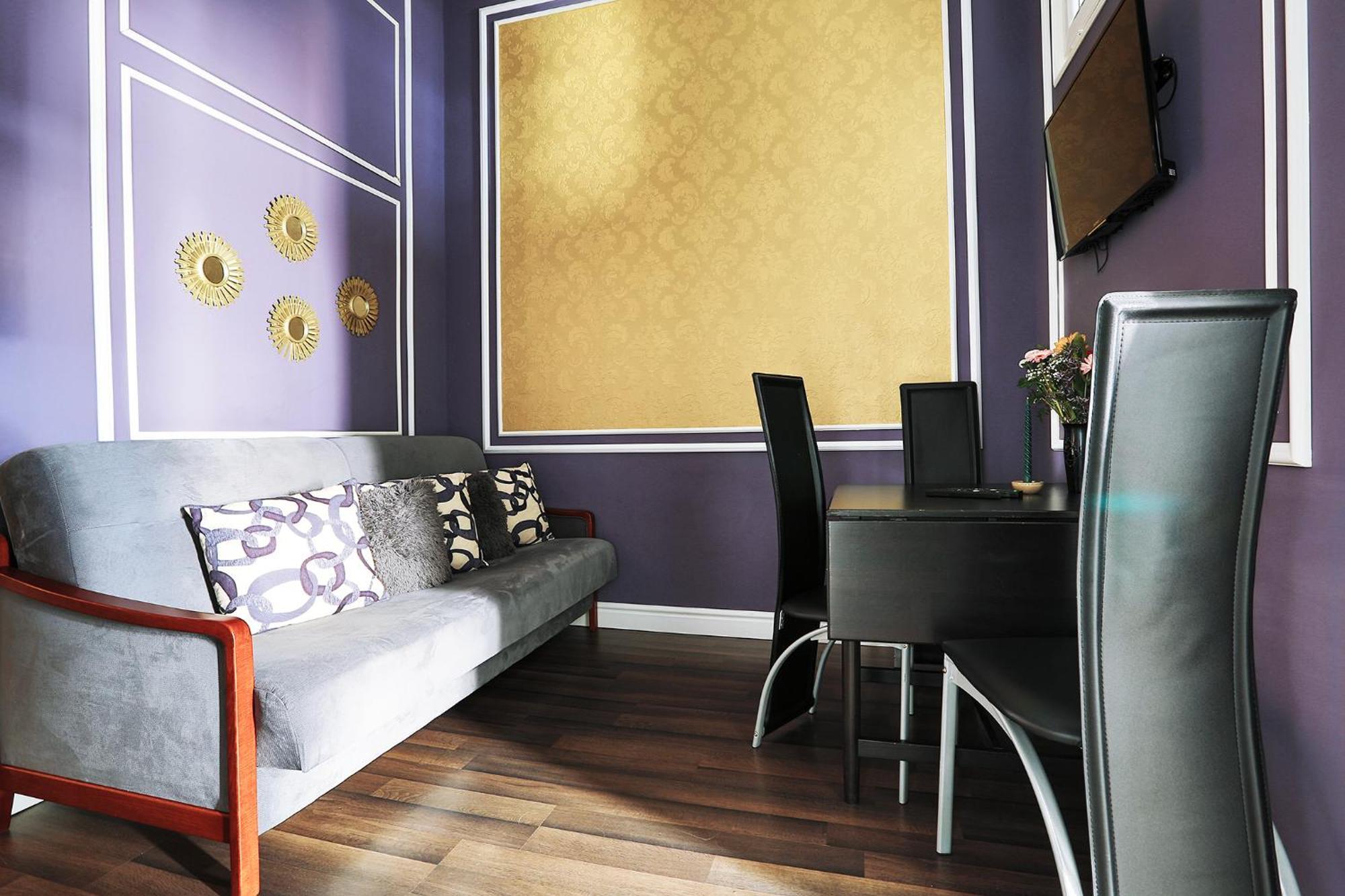 Two-Bedroom Haven In The Old Town プラハ エクステリア 写真